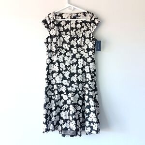 New Tommy Hilfiger Dress Cap-Sleeve A-Line Midi Black White Floral Size 14